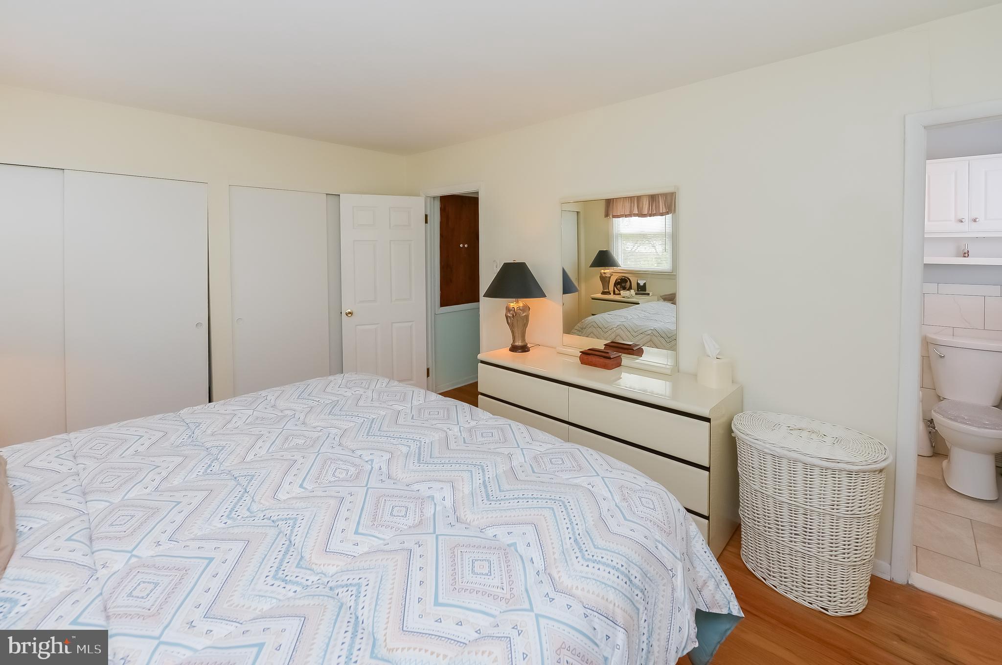 7328 Hill Road Philadelphia, PA 19128 - Photo 15 of 36 View