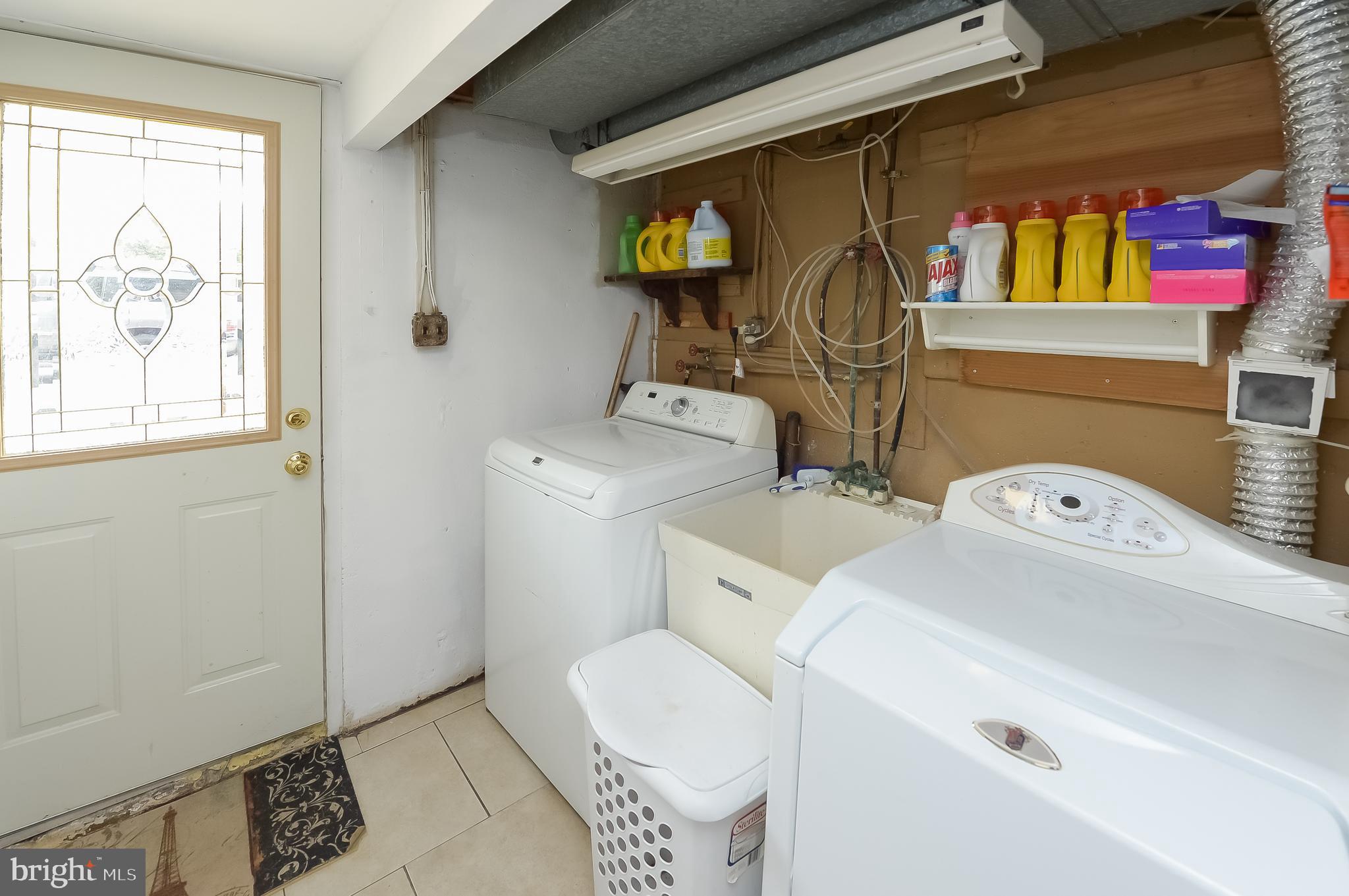 7328 Hill Road Philadelphia, PA 19128 - Photo 29 of 36 Laundry Area