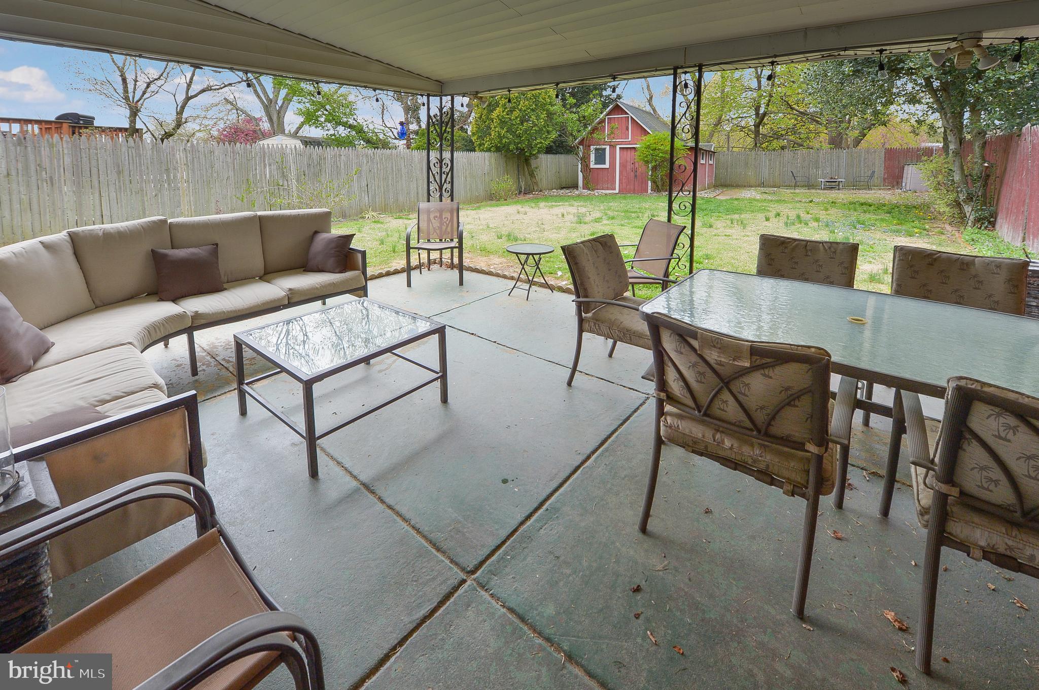 7328 Hill Road Philadelphia, PA 19128 - Photo 30 of 36 Rear Covered Patio