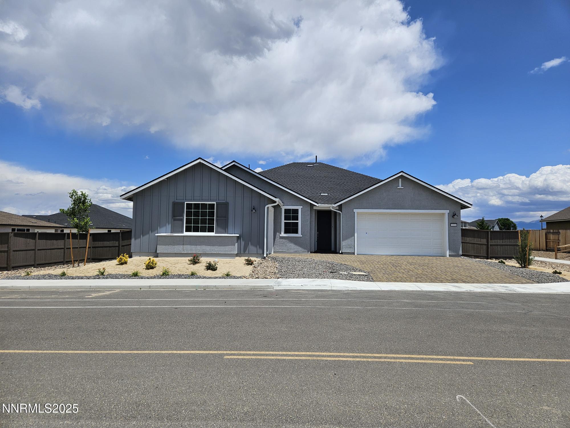 1224 Heybourne Road Gardnerville, NV 89410 - Photo 1 of 23 1000015833
