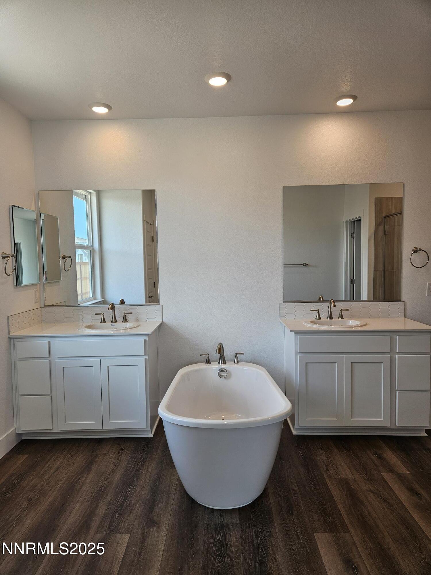 1224 Heybourne Road Gardnerville, NV 89410 - Photo 14 of 23 Primary Bathroom