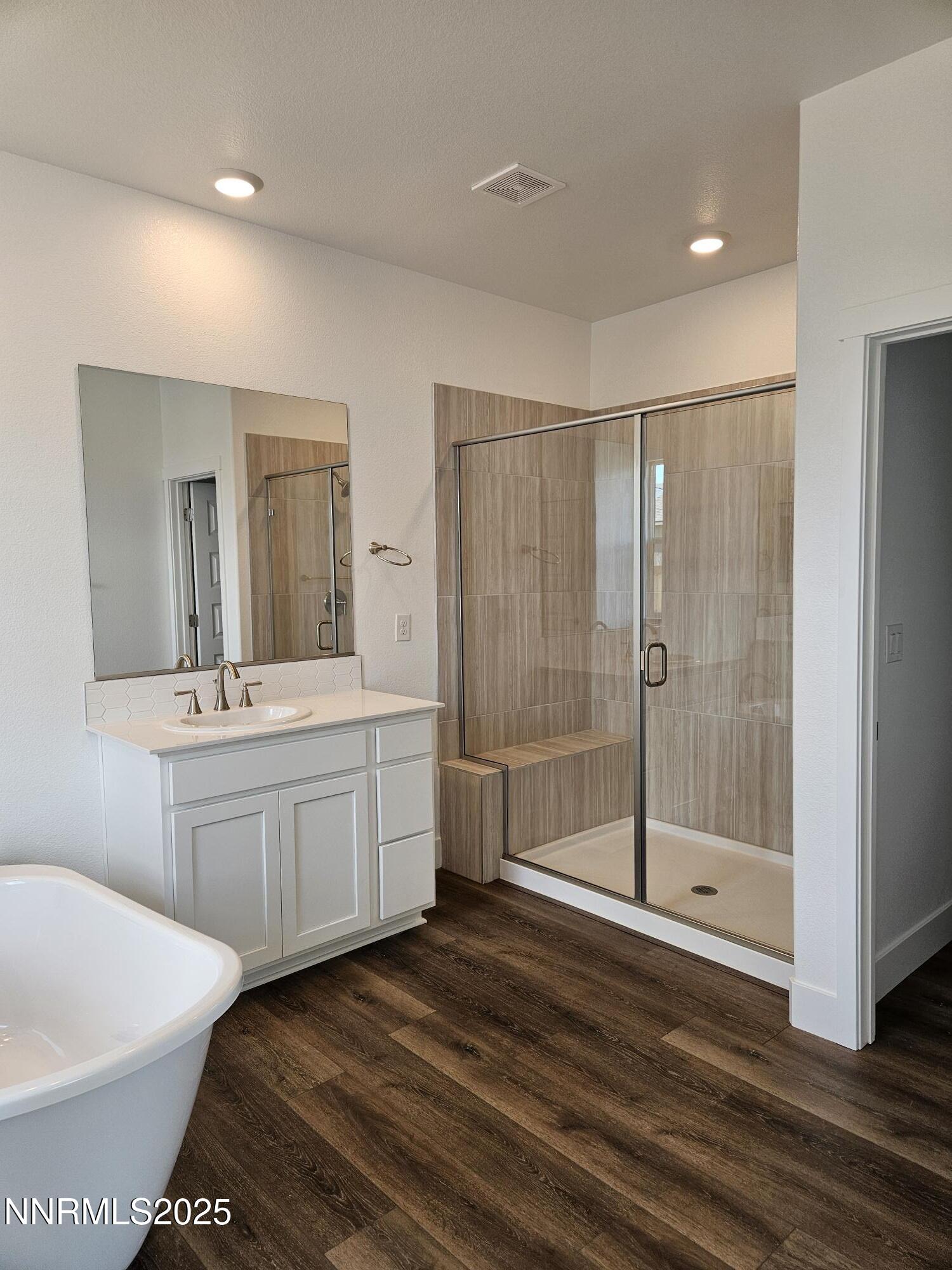 1224 Heybourne Road Gardnerville, NV 89410 - Photo 15 of 23 Primary Shower Stall with Bench