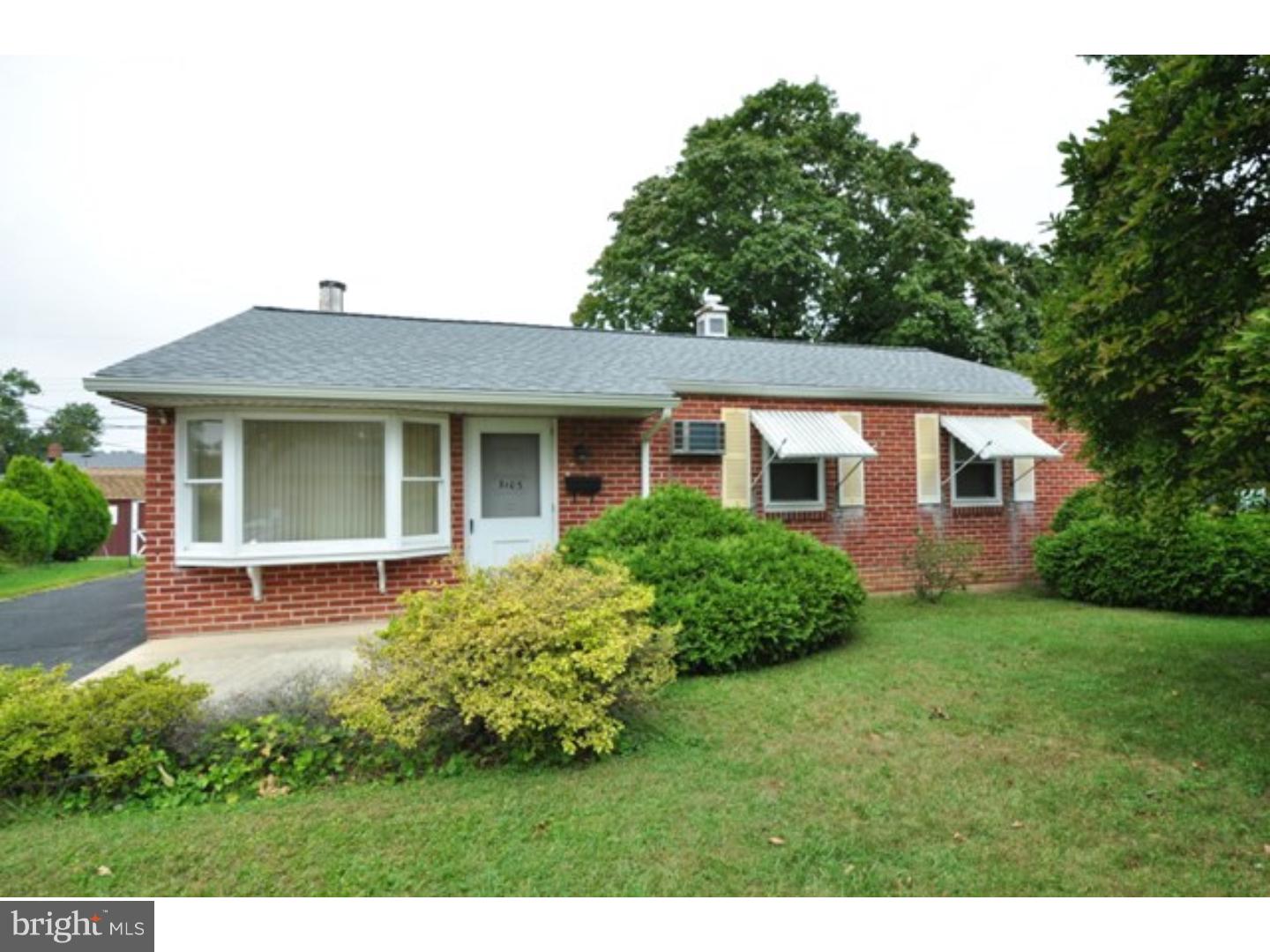 3103 Salisbury Drive Allentown, PA 18103 - Photo 1 of 16 Gallery Image 1