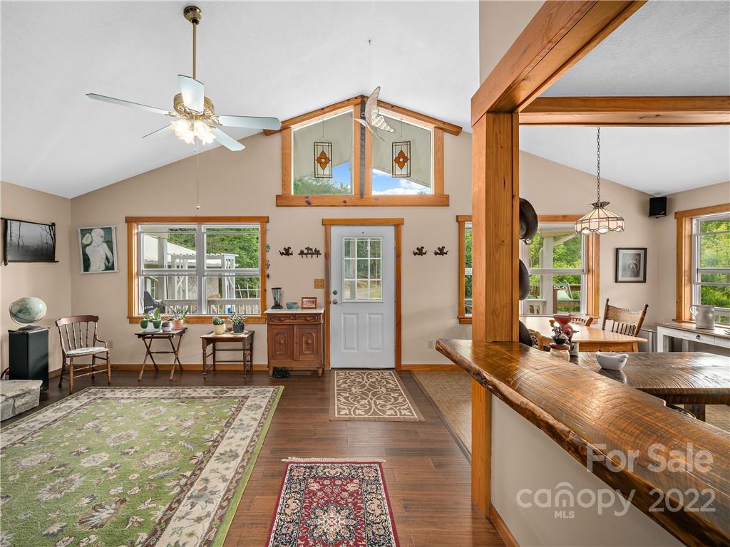 65 Settlers Ridge Road Burnsville, NC 28714 - Photo 6 of 27 Gallery Image 6