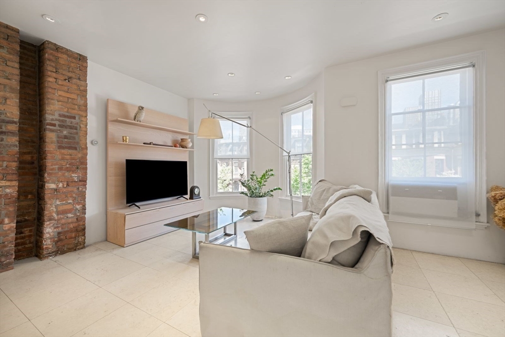 80 Appleton Street, Unit 80 Boston, MA 02116 - Photo 20 of 42