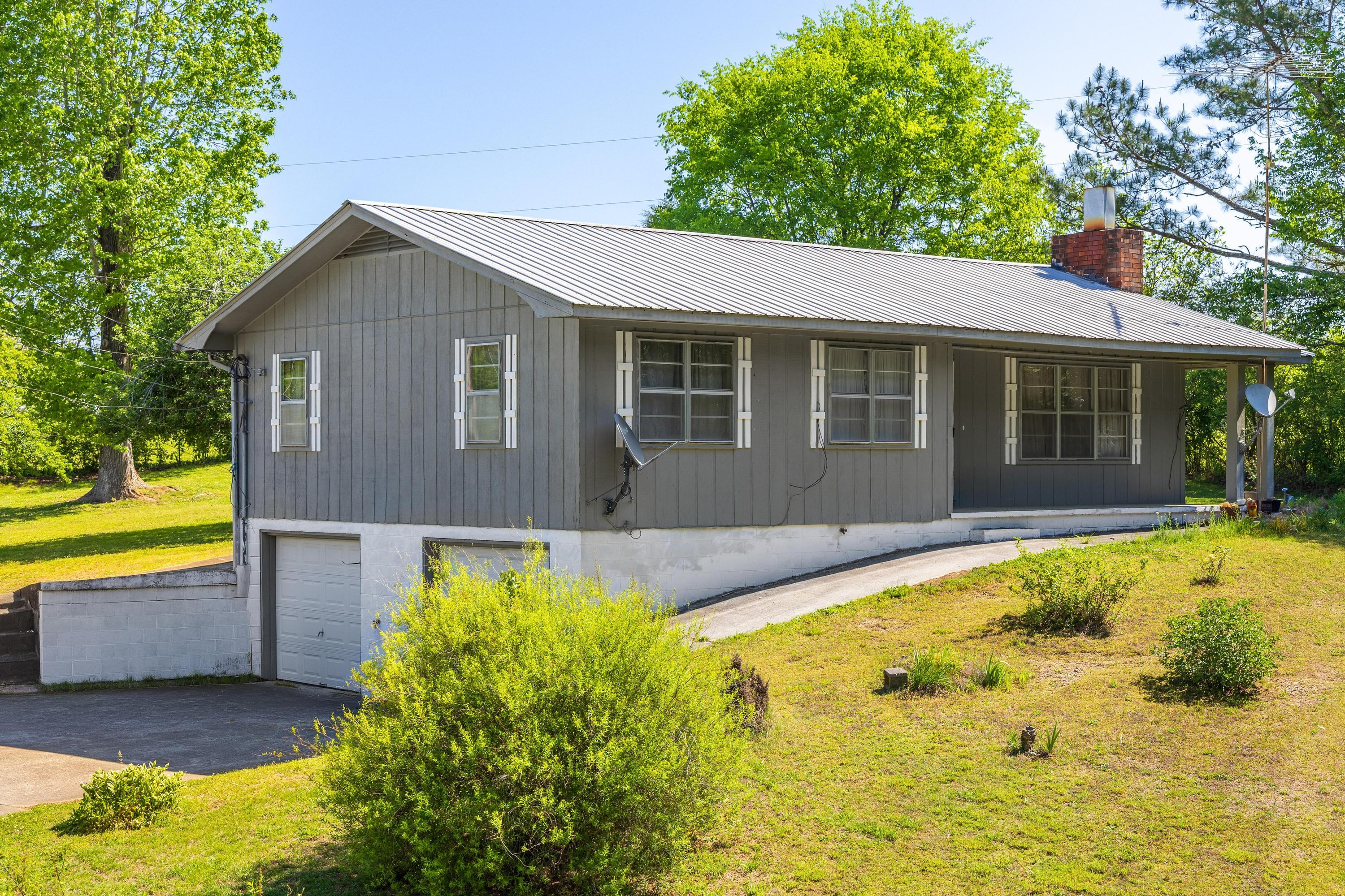 556 No Pone Valley Road Northwest Georgetown, TN 37336 - Photo 1 of 30 Front of House