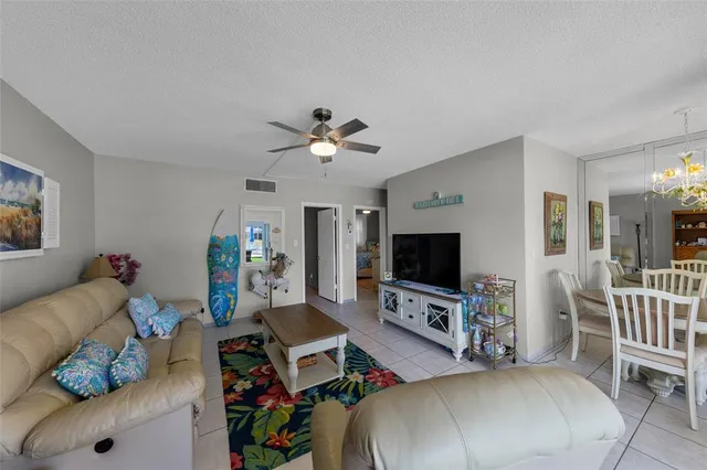 $380,000 | 745 Southeast 19th Avenue, Unit 138, Deerfield Beach, FL 33441