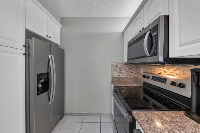 $380,000 | 745 Southeast 19th Avenue, Unit 138, Deerfield Beach, FL 33441