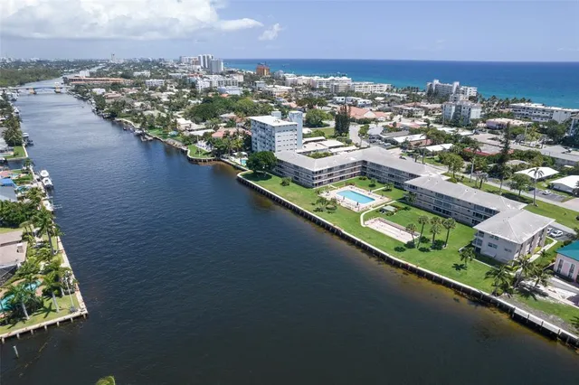 $380,000 | 745 Southeast 19th Avenue, Unit 138, Deerfield Beach, FL 33441