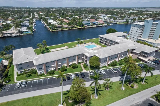 $380,000 | 745 Southeast 19th Avenue, Unit 138, Deerfield Beach, FL 33441