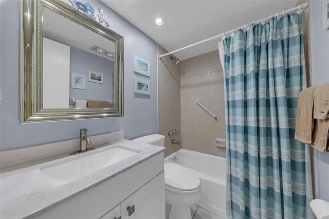 $380,000 | 745 Southeast 19th Avenue, Unit 138, Deerfield Beach, FL 33441