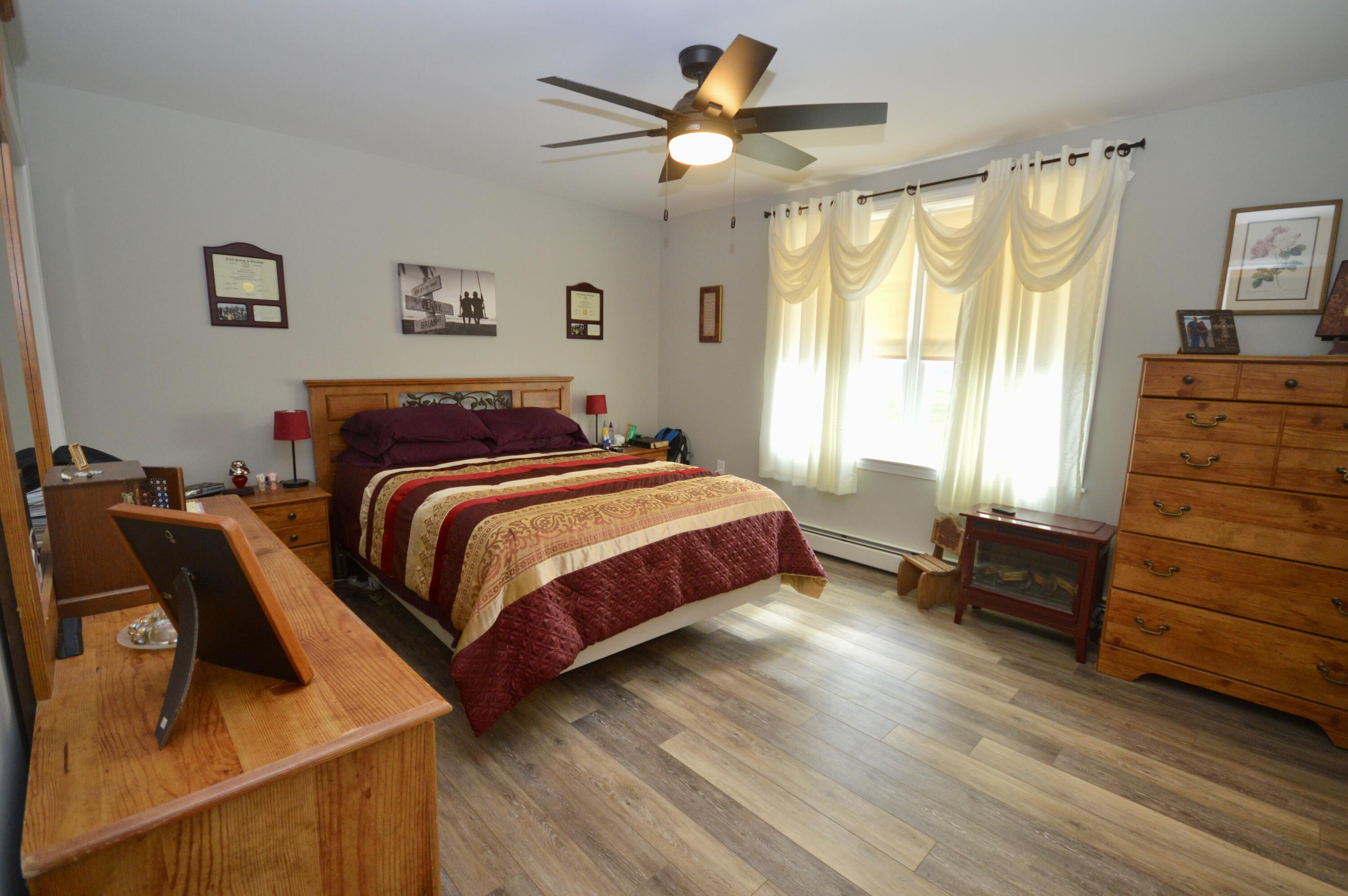 879 Blackstream Road Hermon, ME 04401 - Photo 17 of 40 DSC_0214
