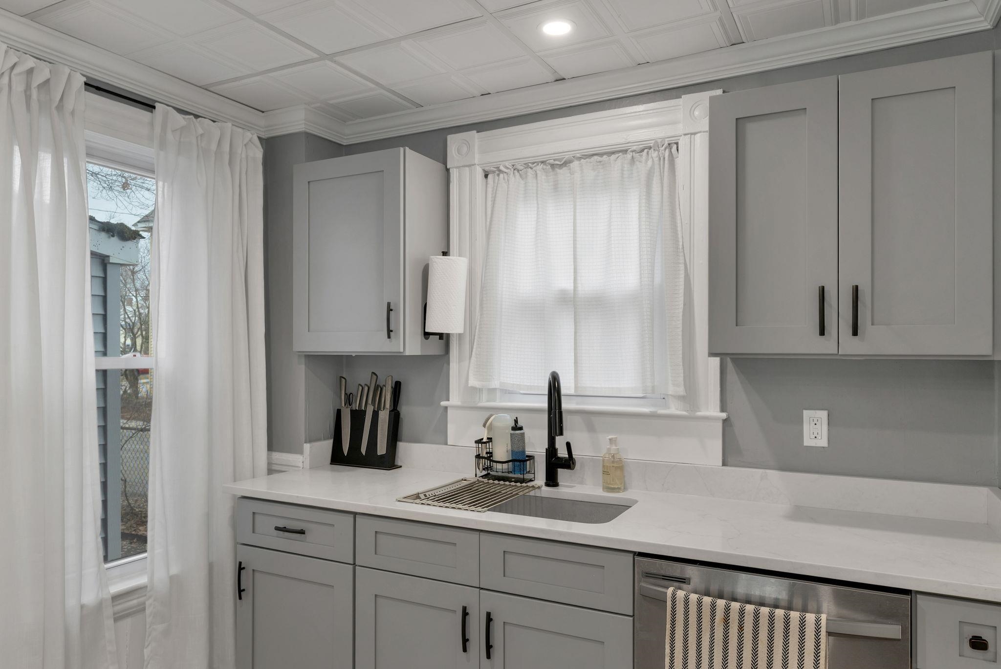 74 Charles Street, Unit 2 AKA A Rochester, NH 03867 - Photo 17 of 51