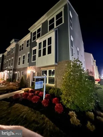 $3,900 | 24135 Pissarro Drive, Sterling, VA 20166