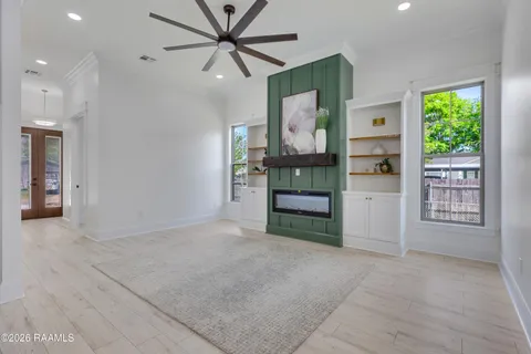 $315,000 | 111 Offord Street, Lafayette, LA 70506