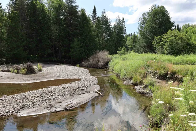 $409,900 | 2676 South Wheelock Road, Lyndon, VT 05851