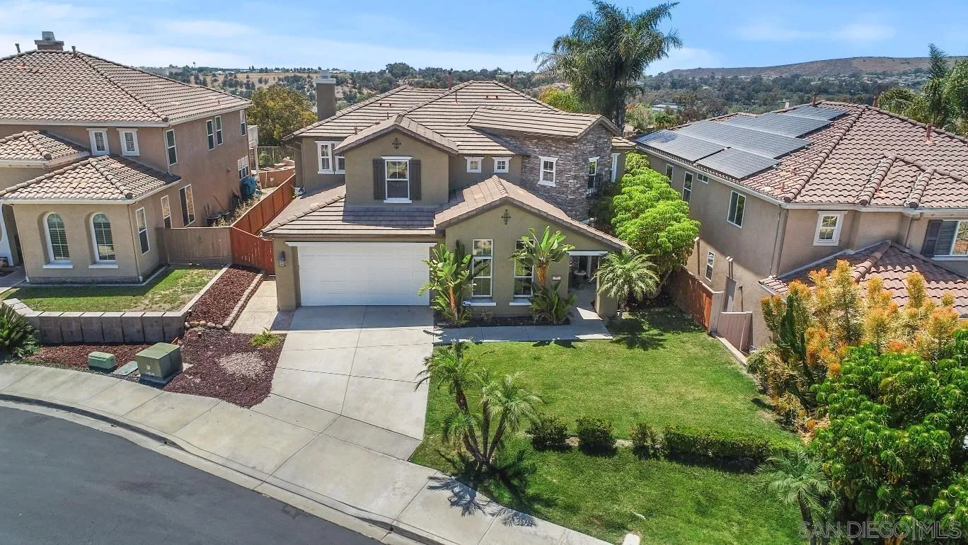 874 Sunset Ridge Place Chula Vista, CA 91914 - Photo 3 of 58 Gallery Image 3