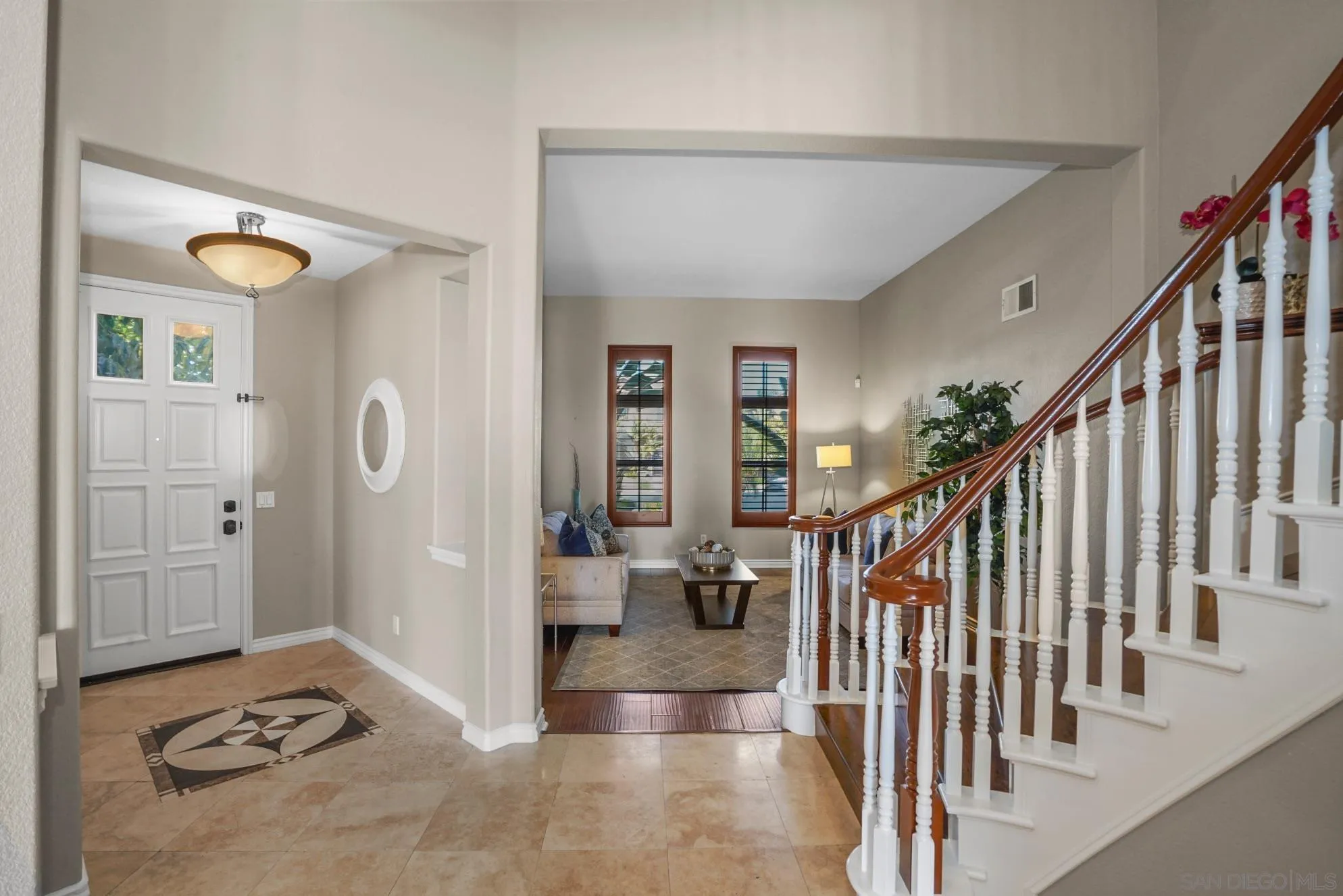 874 Sunset Ridge Place Chula Vista, CA 91914 - Photo 7 of 58 Gallery Image 7