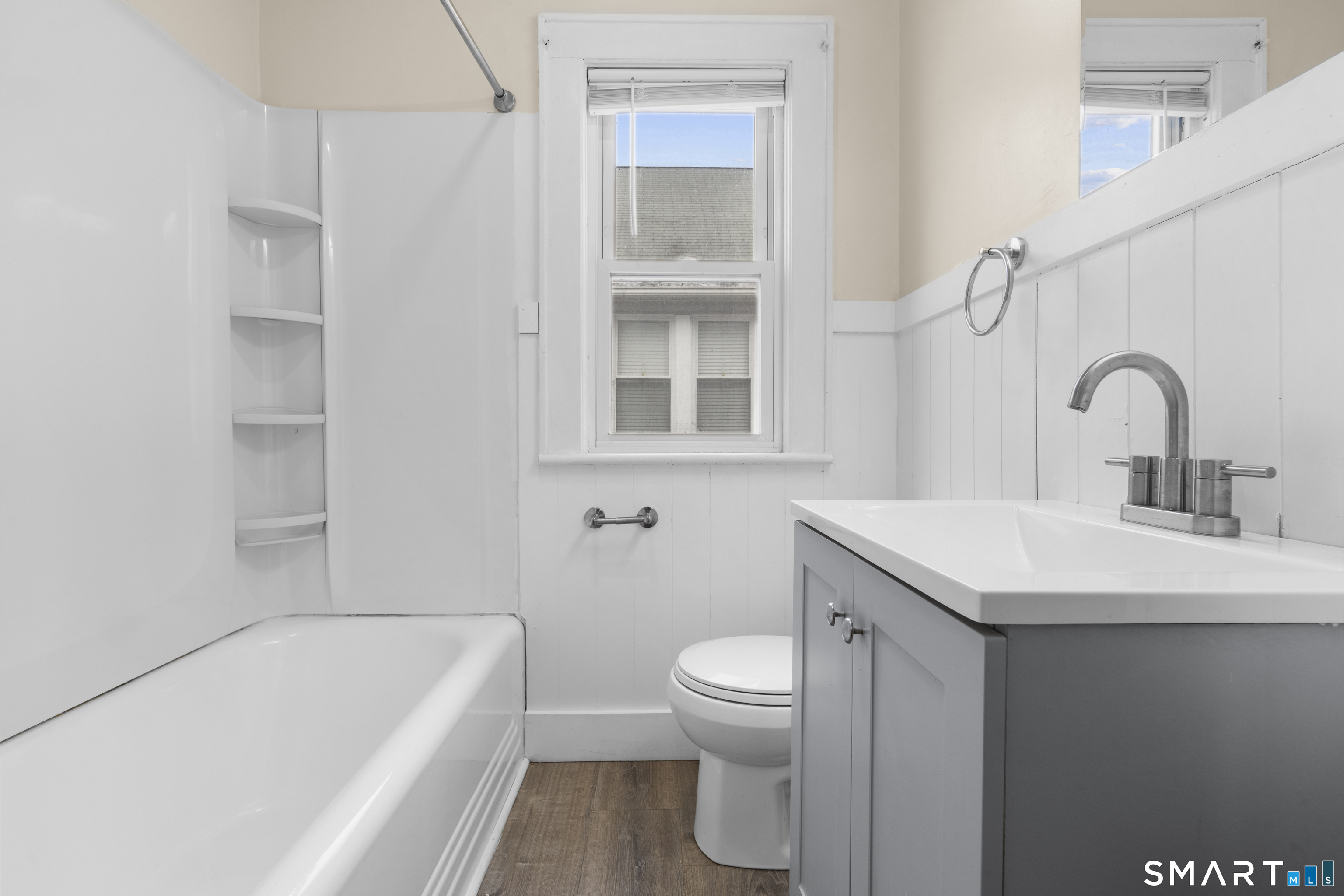 30 Clark Street Ansonia, CT 06401 - Photo 8 of 39