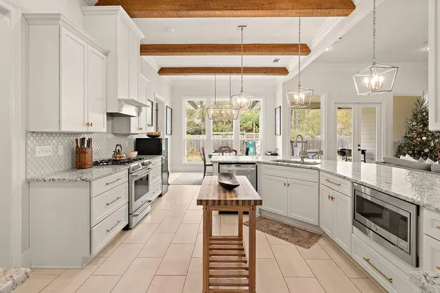 $710,000 | 1235 Livingston Street, Mandeville, LA 70448