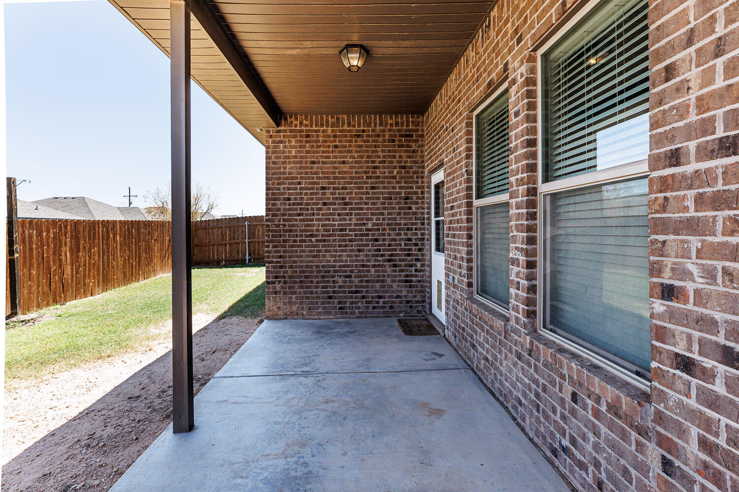 13801 Uvalde Avenue Lubbock, TX 79423 - Photo 44 of 46 a view of a pathway both side of building