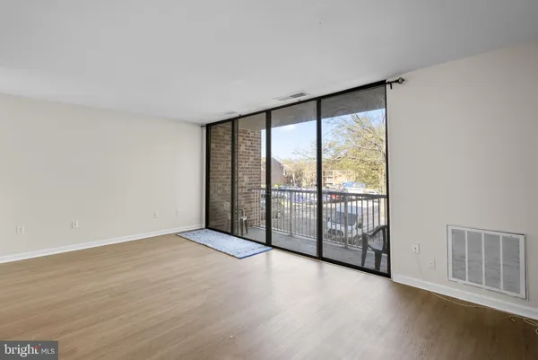 $222,000 | 740 Quince Orchard Boulevard, Unit 102, Gaithersburg, MD 20878