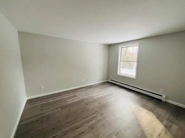 $299,900 | 102 Country Club Road 1, Unit 11A, Sanford, ME 04073