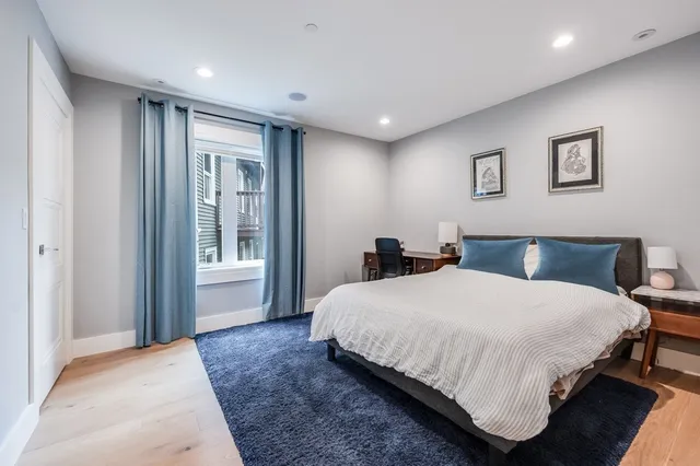 $5,300 | 510 Dorchester Avenue, Unit 2R, Boston, MA 02127