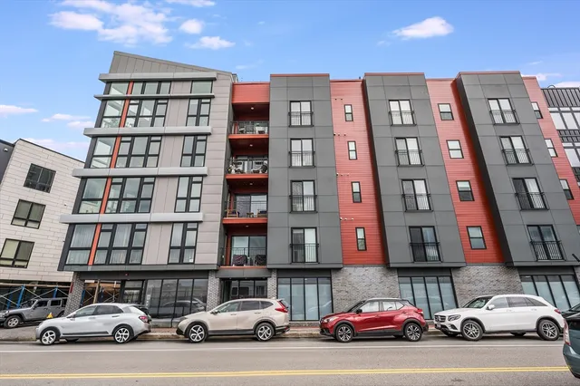 $5,300 | 510 Dorchester Avenue, Unit 2R, Boston, MA 02127