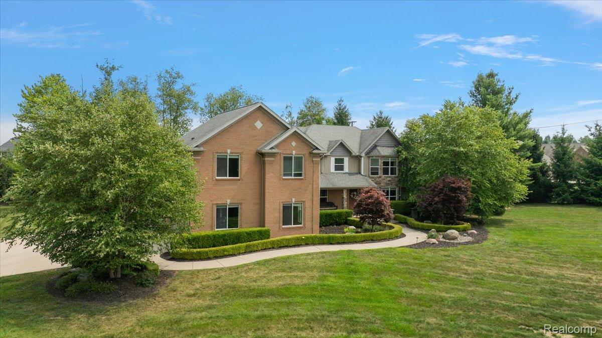 62650 Mound Road Washington, MI 48094 - Photo 58 of 76 Low maintenance landscaping