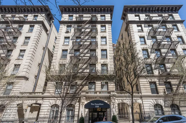 $995,000 | 229 West 97th Street, Unit 5G | Upper West Side