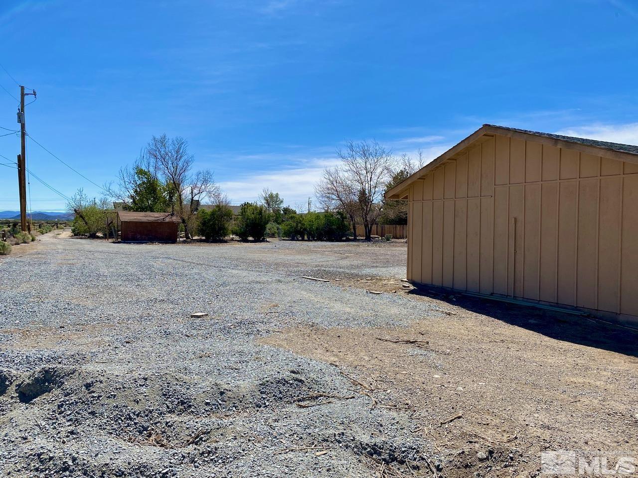 10775 Osage Road Reno, NV 89508 - Photo 20 of 22 a view of a backyard