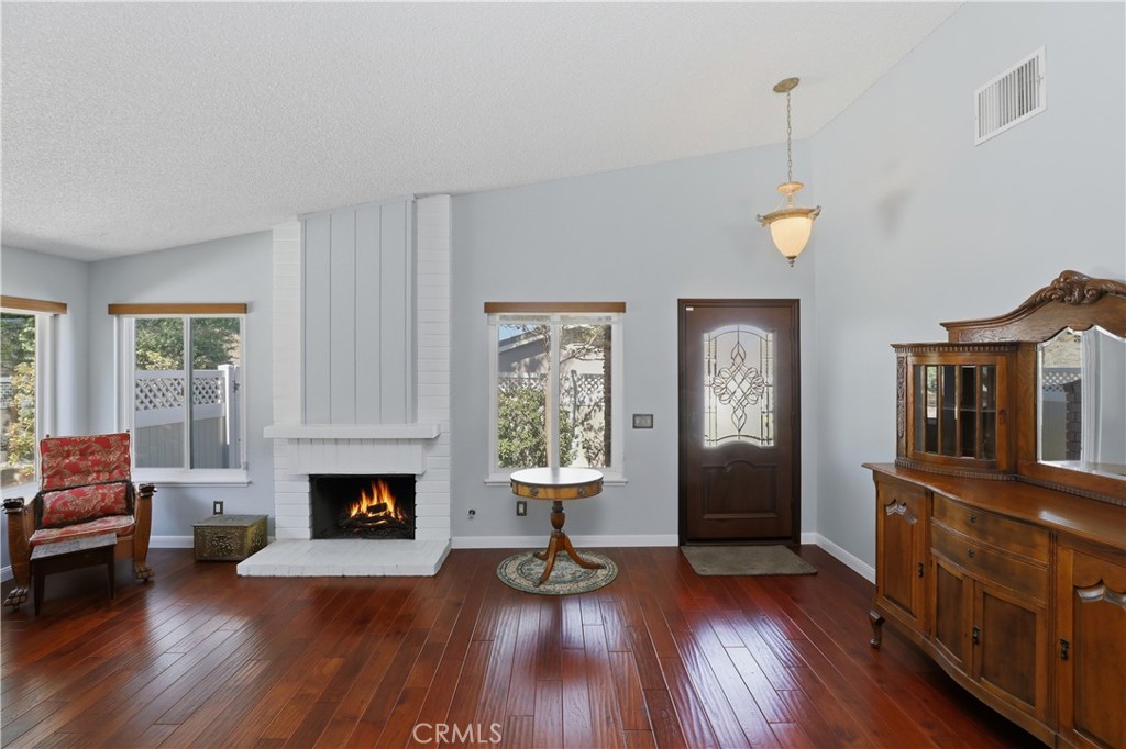 1340 Cadwell Court Riverside, CA 92506 - Photo 15 of 63