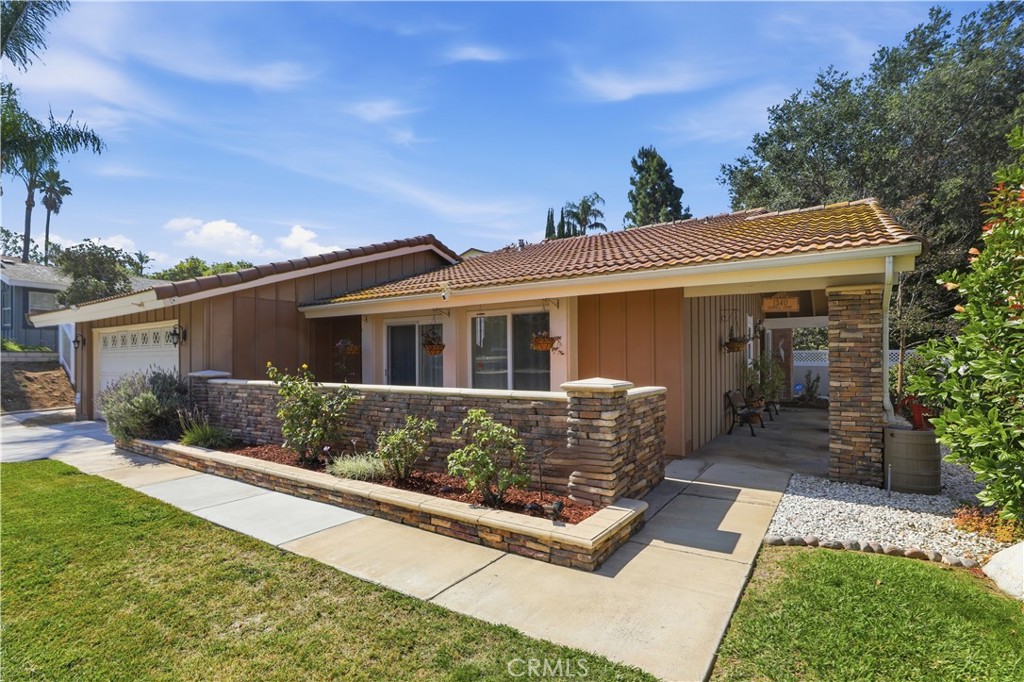1340 Cadwell Court Riverside, CA 92506 - Photo 63 of 63 front view of house with a yard