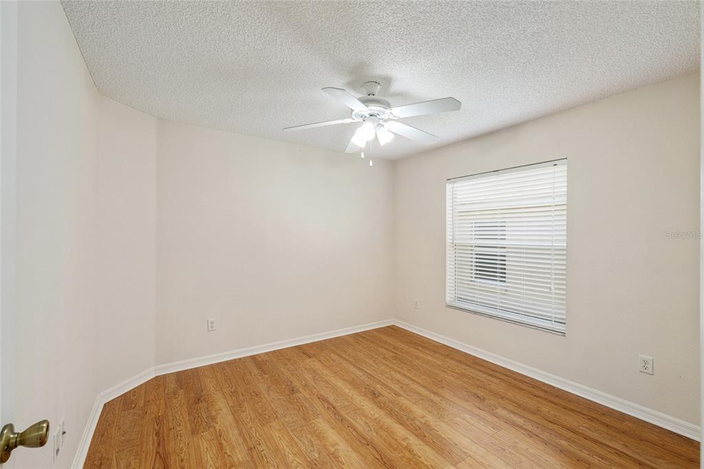 17984 Southeast 89th Rothway Court The Villages, FL 32162 - Photo 28 of 39