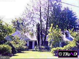 14 East Brookhaven Road Wallingford, PA 19086 - Photo 1 of 1