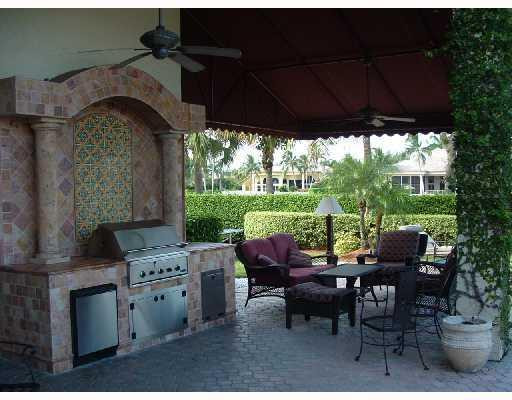 3156 Inverness Weston, FL 33332 - Photo 9 of 16 Patio/Deck