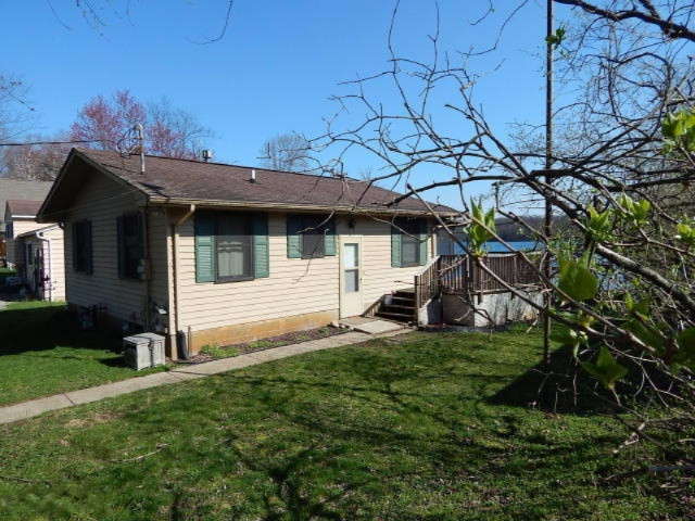 59079 Vernon Road Three Rivers, MI 49093 - Photo 5 of 22 vernon side view 1