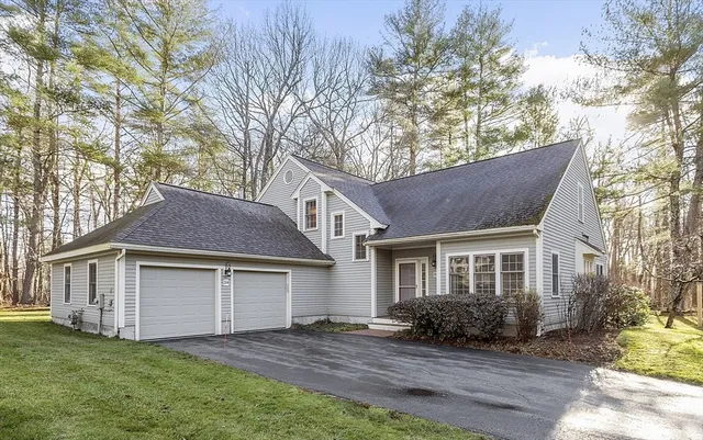 $890,000 | 34 Pickman Drive, Bedford, MA 01730