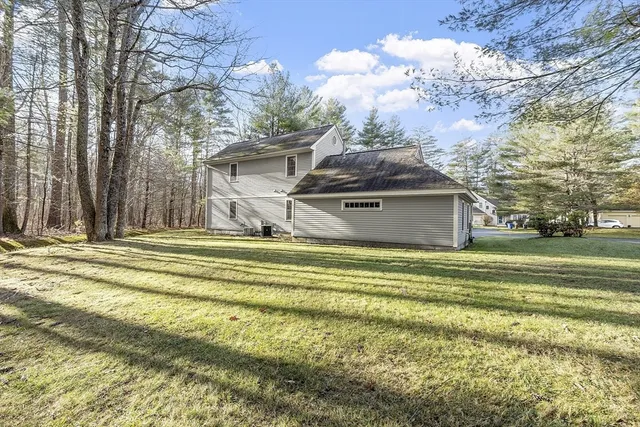 $890,000 | 34 Pickman Drive, Bedford, MA 01730