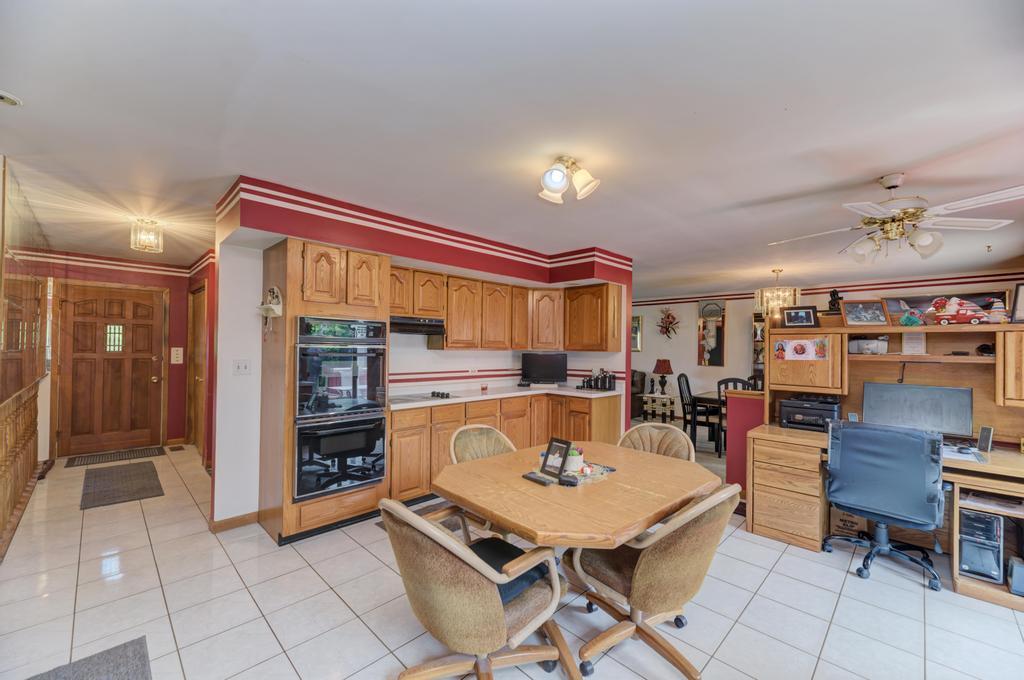 768 George Street Bensenville, IL 60106 - Photo 14 of 37