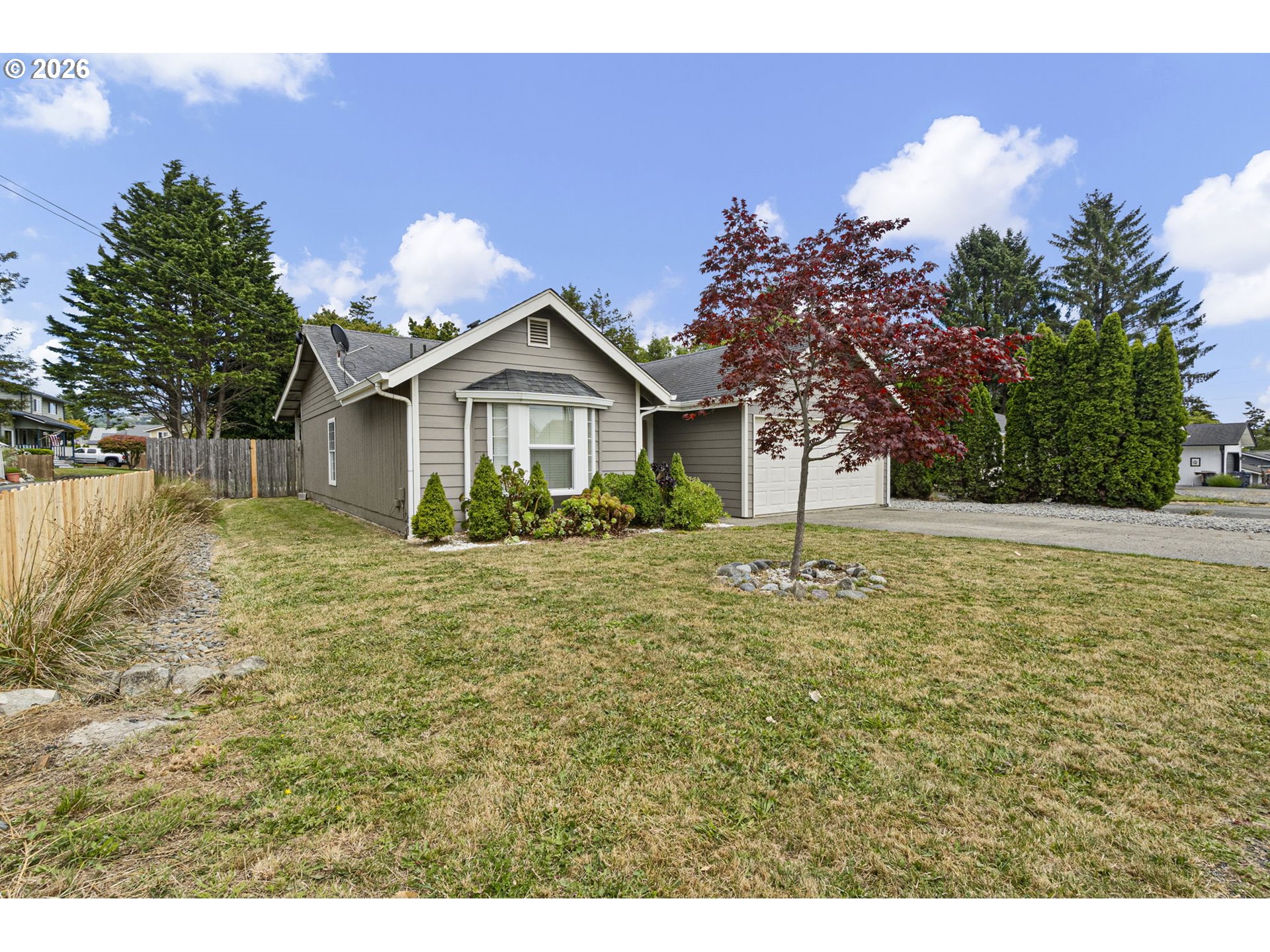 732 3rd Street Brookings, OR 97415 - Photo 4 of 48