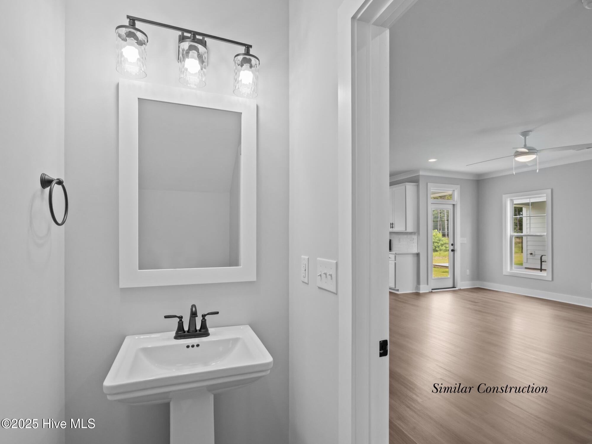 123 Freedom Park Road Beaufort, NC 28516 - Photo 10 of 32 Similar Home
