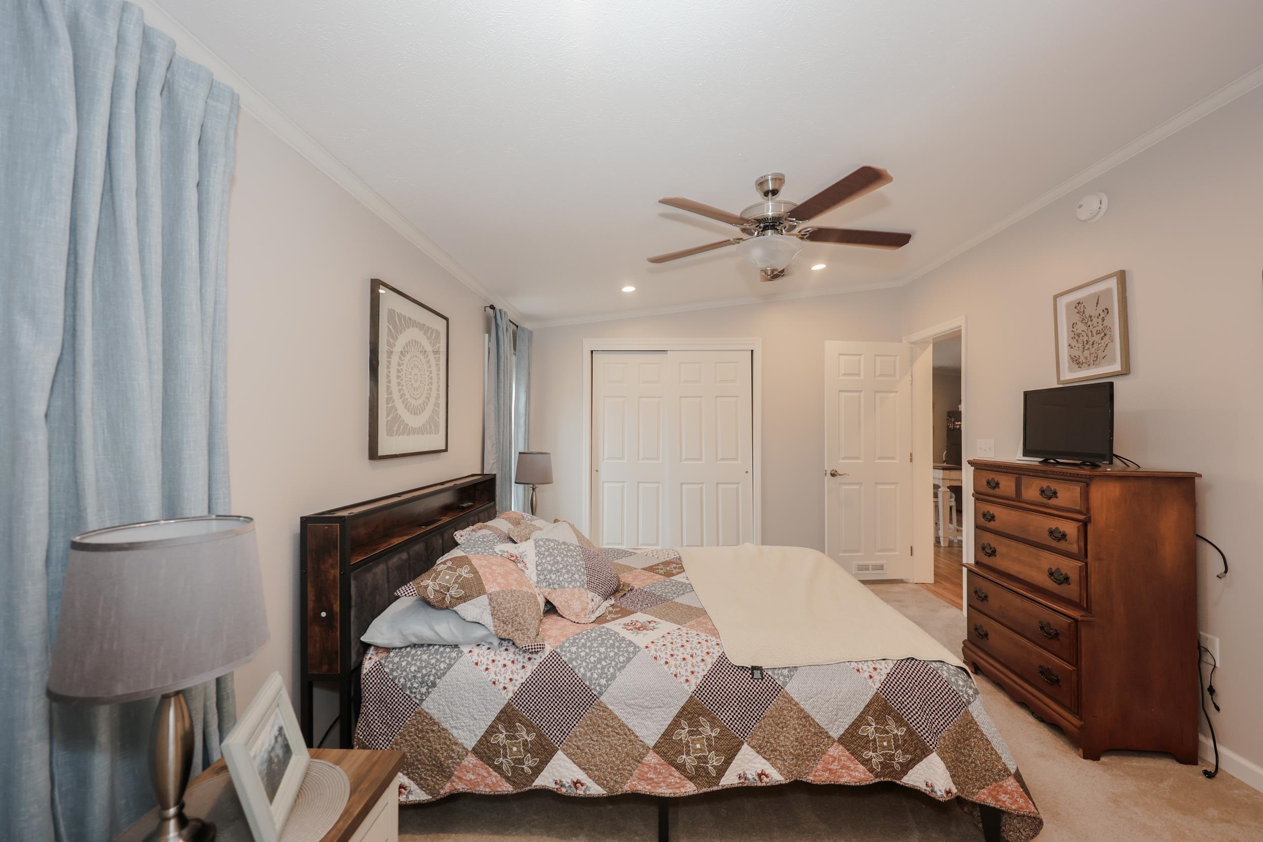 11 Hagop Road Salem, NH 03079 - Photo 18 of 28