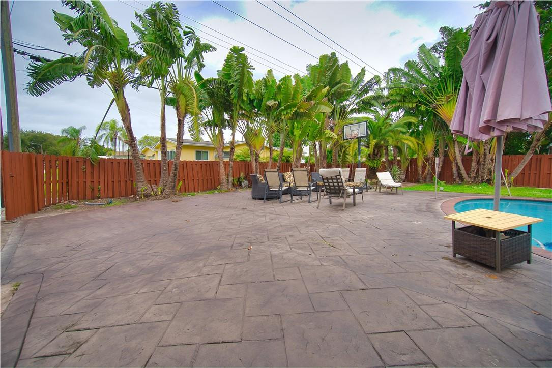4319 West Park Road Hollywood, FL 33021 - Photo 19 of 25 Photo 19