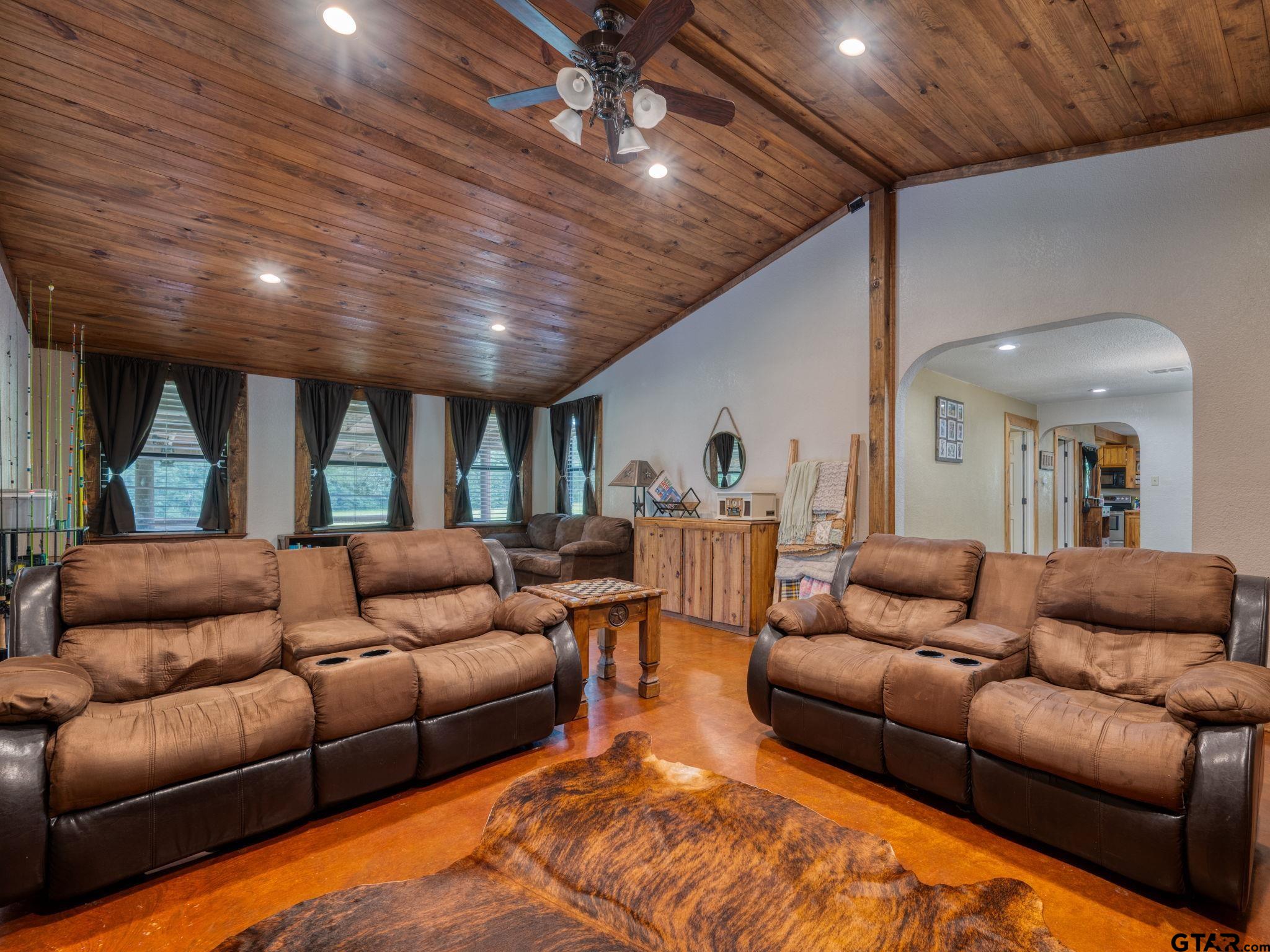 4240 County Road 2107 Rusk, TX 75785 - Photo 12 of 48