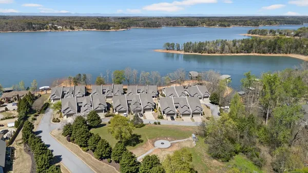 $675,000 | 132 Regatta Drive, Anderson, SC 29625