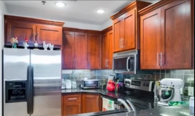 $1,100 | 2277 Peachtree Street Northeast, Atlanta, GA 30309