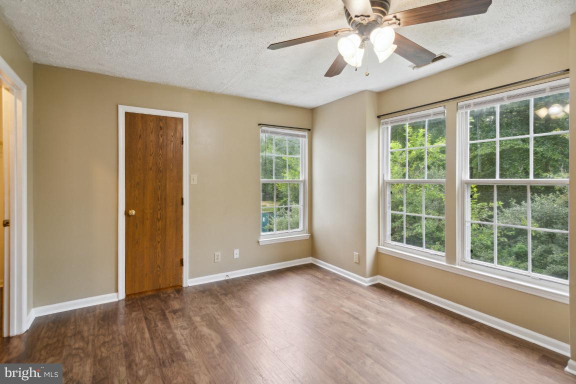 80 Kenwood Drive Sicklerville, NJ 08081 - Photo 11 of 17