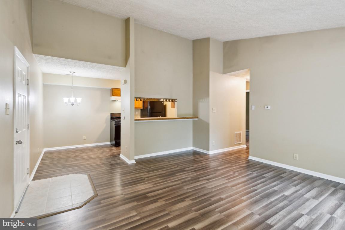 80 Kenwood Drive Sicklerville, NJ 08081 - Photo 3 of 17